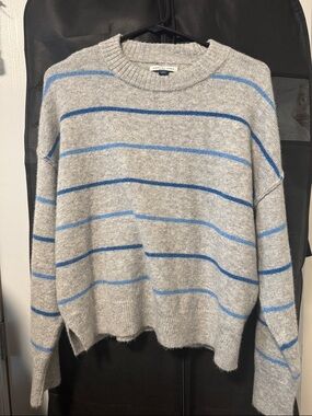 American Eagle Outfitters Gray Sweater with Blue Stripes